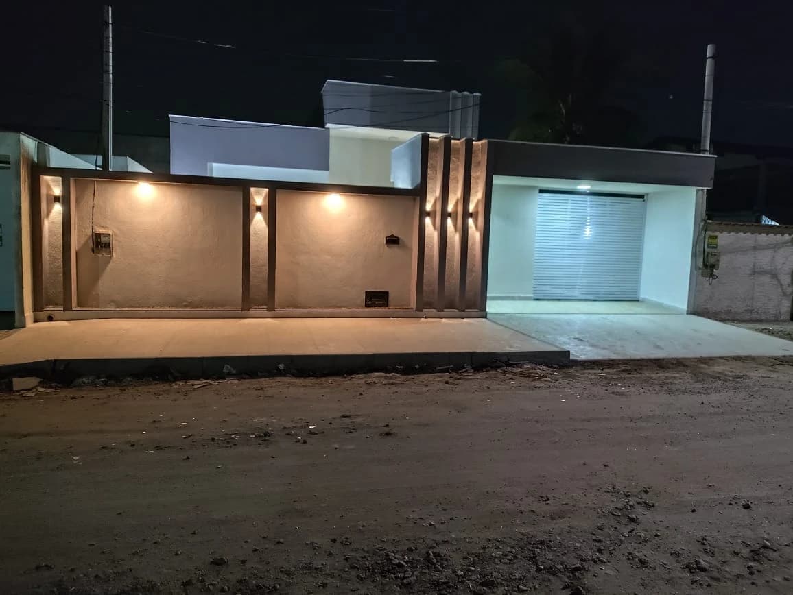 Casa de Alto Padrão vc om 3 quartos e pisciba